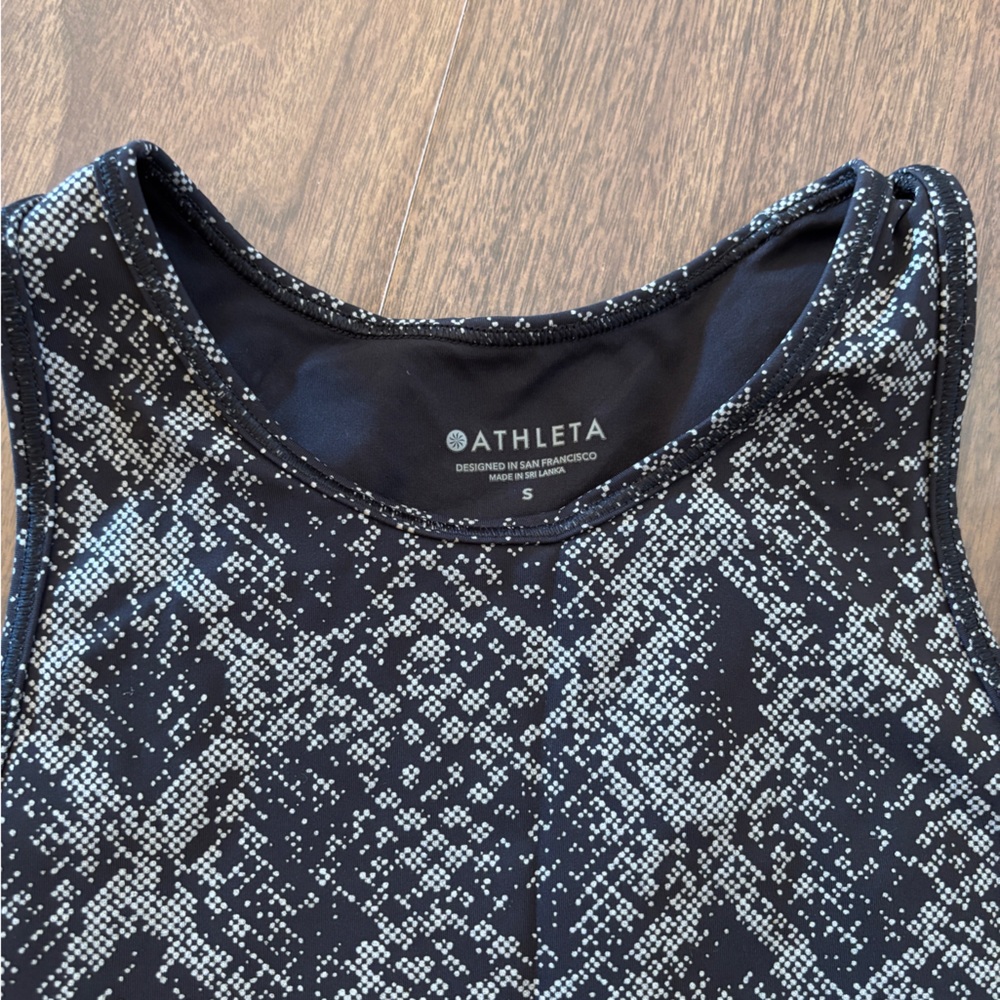 Athleta python print crop tank - image 5